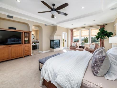 27 Running Brook Dr , Coto de Caza, CA