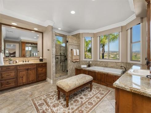 18  Claremont  , Coto de Caza, CA