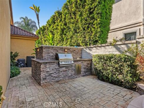 18  Claremont  , Coto de Caza, CA