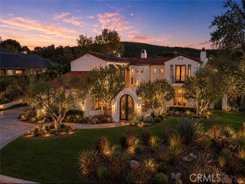 2 Havenhurst Drive