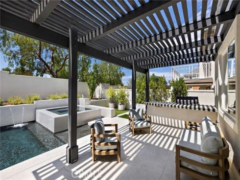 61  Charleston  , Coto de Caza, CA