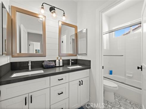61  Charleston  , Coto de Caza, CA