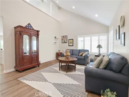 11685 Lakia , Cypress, CA