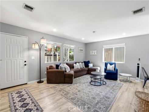 8651 La Homa , Cypress, CA