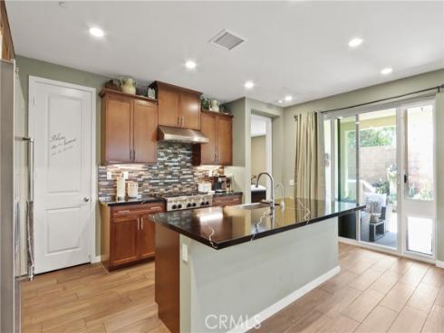 10902 Flora Park Way, Cypress, CA