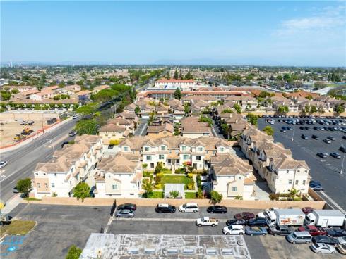 6168 Lincoln , Cypress, CA