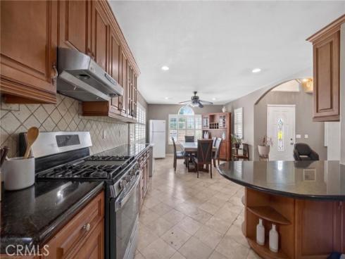 5621 Vonnie Ln , Cypress, CA