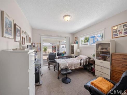 5621 Vonnie Ln , Cypress, CA