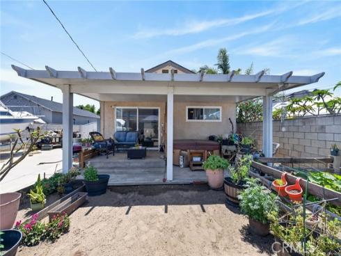 5621 Vonnie Ln , Cypress, CA