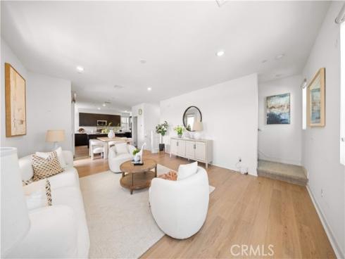 10301 Triple Crown Lane, Cypress, CA