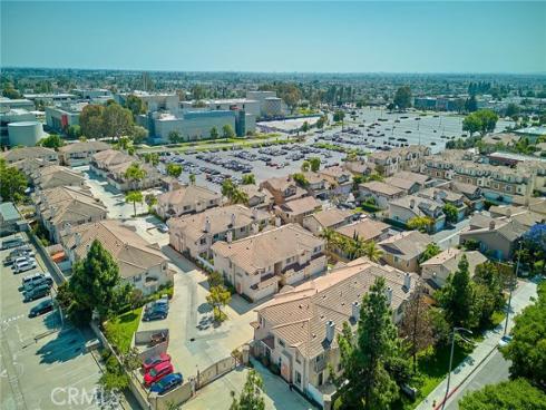 9008 Primavera Lane, Cypress, CA