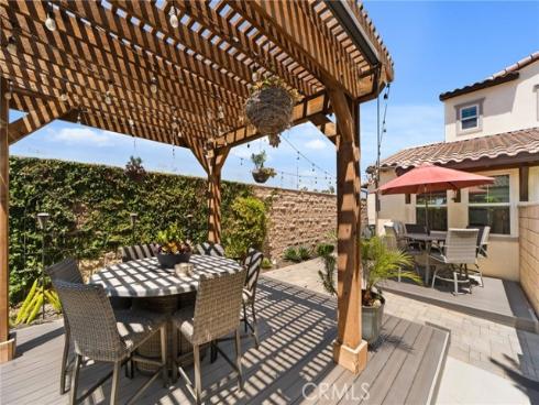 10832 Flora Park , Cypress, CA