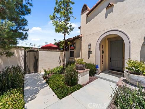 10832 Flora Park , Cypress, CA