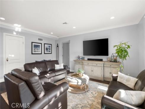 9873 Milton , Cypress, CA