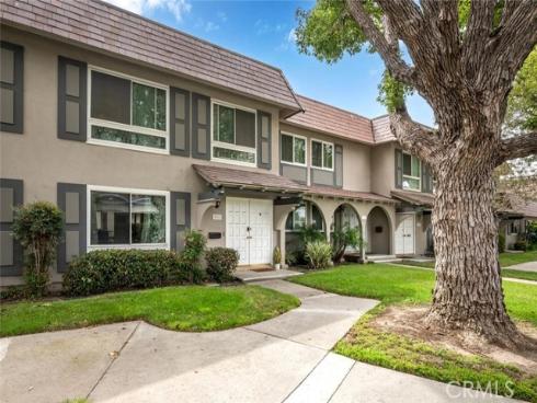10018 Bloomfield , Cypress, CA