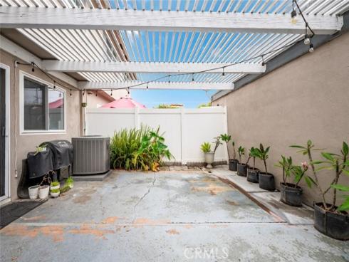 10018 Bloomfield , Cypress, CA
