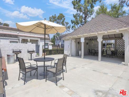 9066 Candlestick 5 Lane, Cypress, CA
