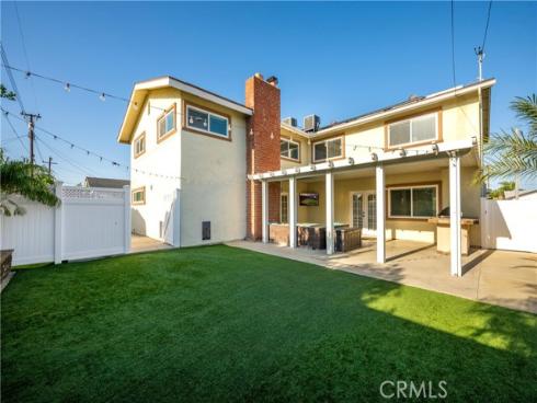 10211 Aqueduct Drive, Cypress, CA