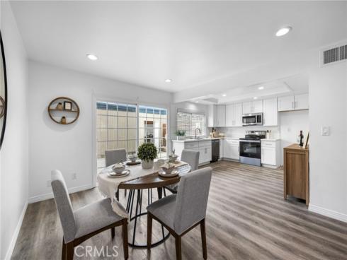 4469  Larwin Ave  , Cypress, CA