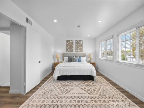4469  Larwin Ave  , Cypress, CA