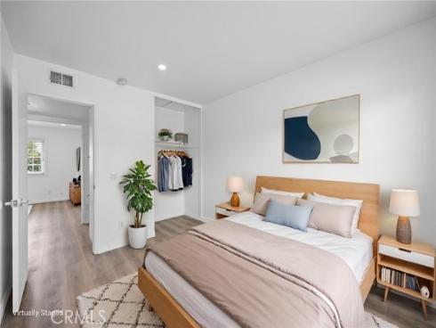 4469  Larwin Ave  , Cypress, CA