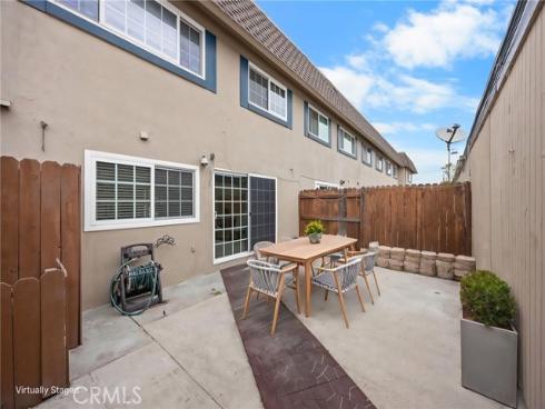 4469  Larwin Ave  , Cypress, CA
