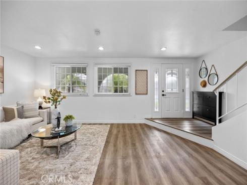 4469  Larwin Ave  , Cypress, CA