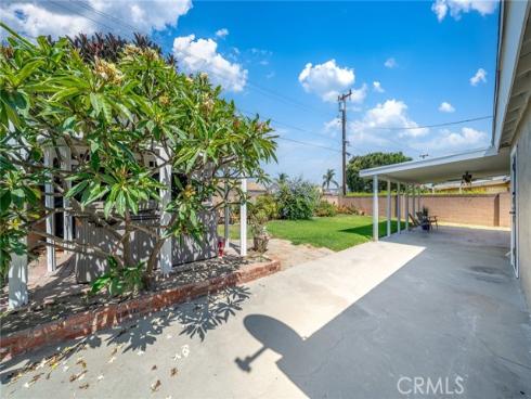10441 Saint Alban , Cypress, CA