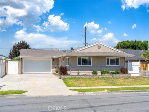 10441 Saint Alban , Cypress, CA