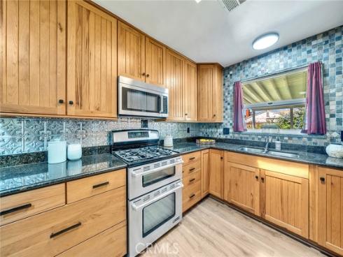 10441 Saint Alban , Cypress, CA