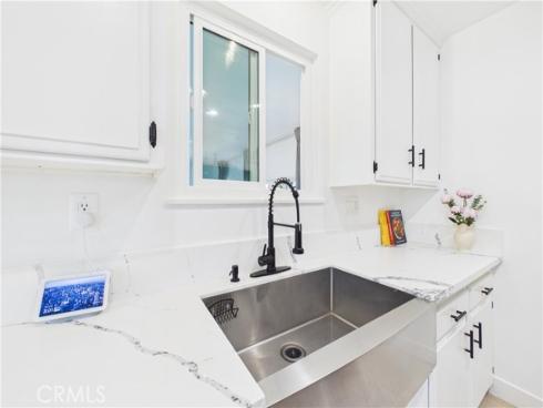 5501 Orange Avenue, Cypress, CA