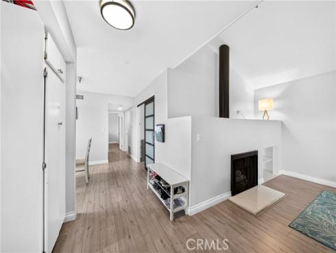 5475 Twin Lakes