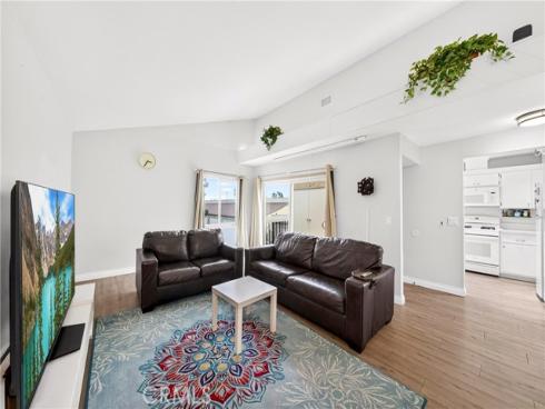 5475 Twin Lakes , Cypress, CA