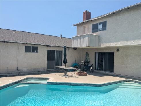 8252 Fontainbleau Way, Cypress, CA