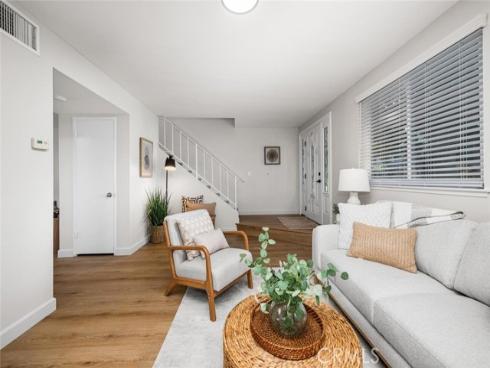 4163 Larwin , Cypress, CA
