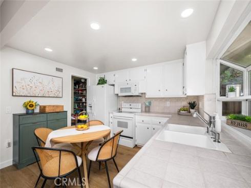 4163 Larwin , Cypress, CA