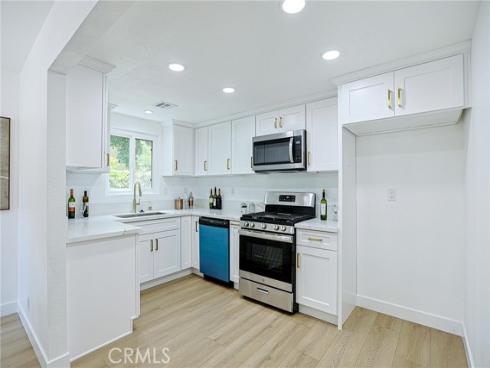 8860 La Salle 4 , Cypress, CA