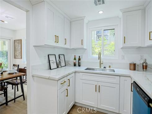 8860 La Salle 4 , Cypress, CA
