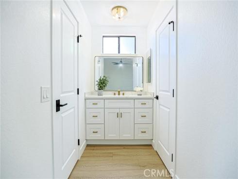 8860 La Salle 4 , Cypress, CA