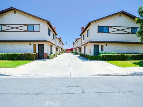 8860 La Salle 4 , Cypress, CA