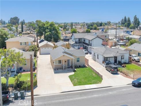 5572 Saint Ann Avenue, Cypress, CA