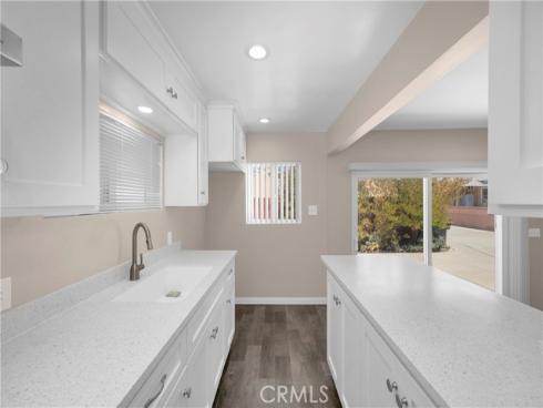 5572 Saint Ann Avenue, Cypress, CA