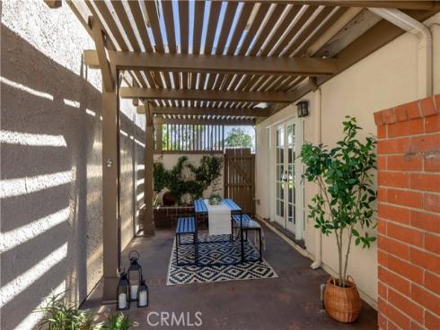 6768 Ossabaw , Cypress, CA