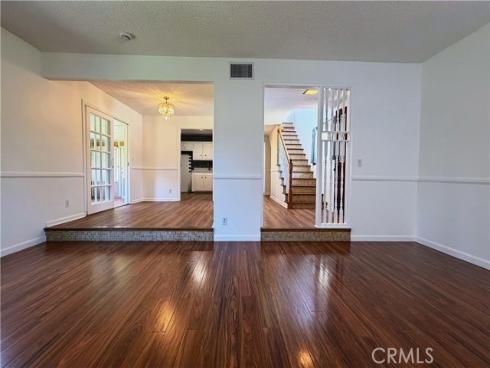 6891 Elm , Cypress, CA