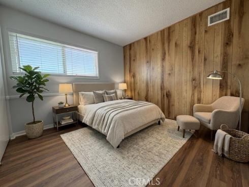 6891 Elm , Cypress, CA