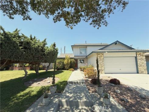 6891 Elm , Cypress, CA
