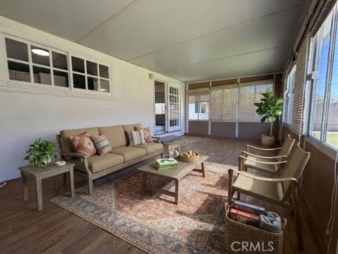 6891 Elm , Cypress, CA