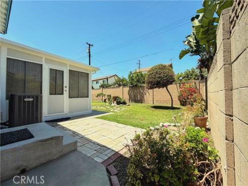 6891 Elm , Cypress, CA