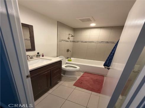 4042  Larwin  , Cypress, CA