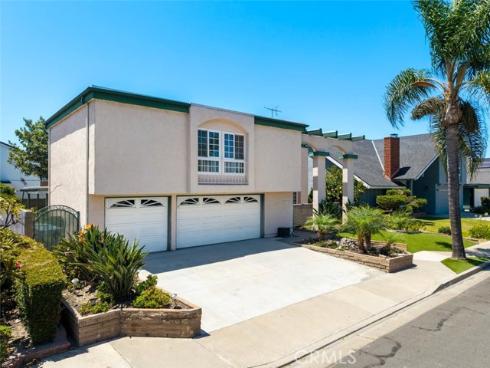 9717 Avenida Monterey , Cypress, CA